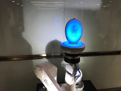 揭秘形似鸡蛋的智能机器人 家庭科技新宠